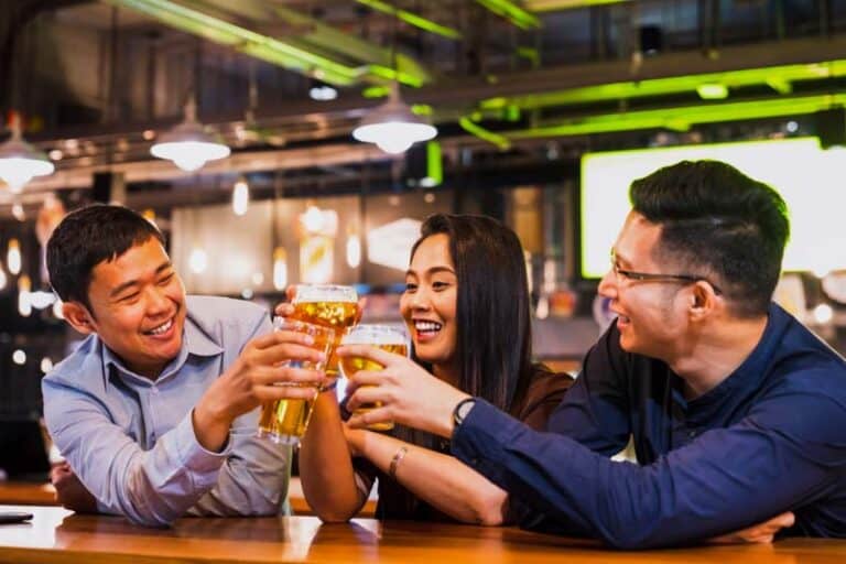 Img drink friends