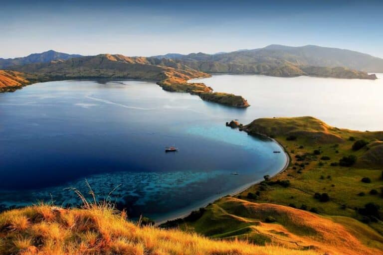 img_komodo-island-national-park
