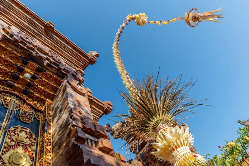 Img Penjor Pole Near Balinese Hindu Temple