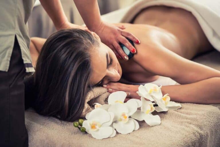 Img Therapeutic Hot Stone Massage Luxury Spa