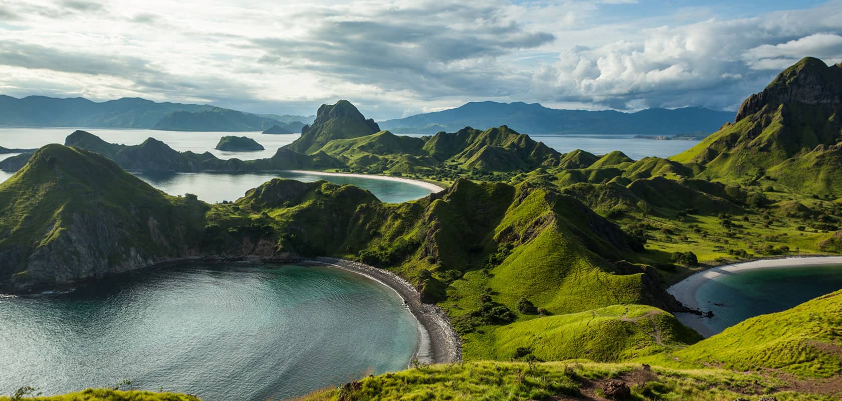 Landscape photograph of Padar Island